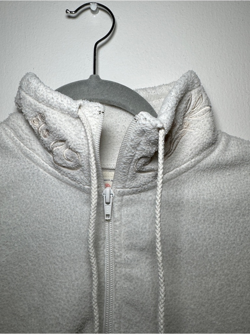 Vintage Victoria Secret Sherpa - Picture 3 of 7